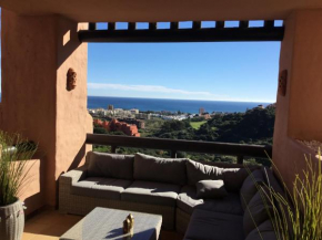 Panorama Sea View at Urbanización Coto Real Duquesa